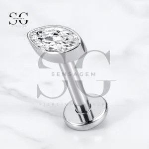 SGYS1043 Titanium Internally Threaded Marquise CZ Flower Cluster Labret