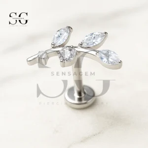 SGYS1053 CZ Marquise Leaf Internally Threaded Labret