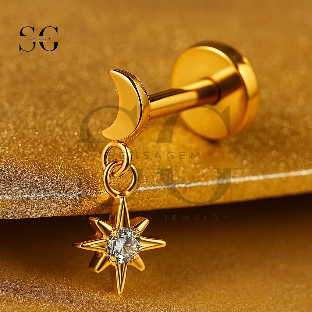 SGYS1138 Titanium Moon-Shaped Labret with Star Dangle