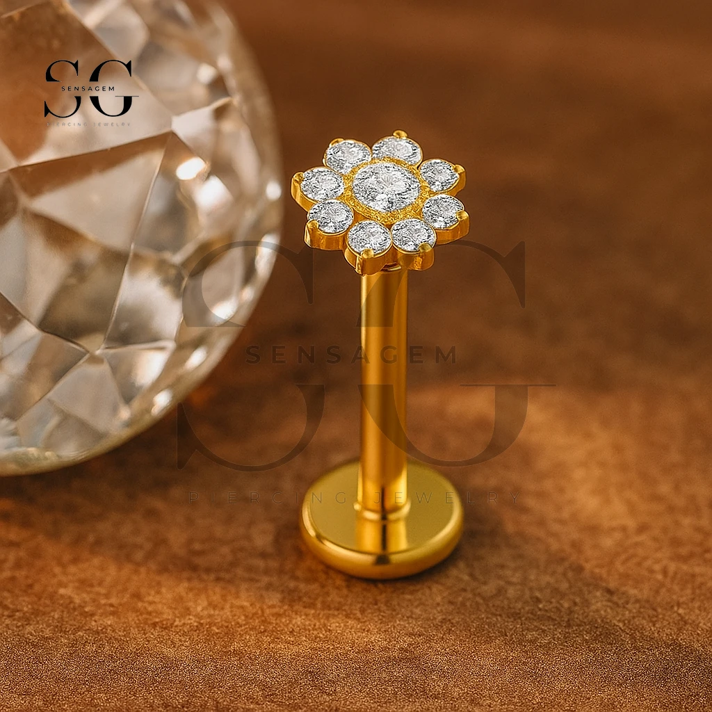 SGYS1166 ASTM F-136 Titanium CZ Pave Sunflower/Flower Internal Labret Stud
