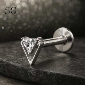 SGYS1169 Titanium CZ Rhombus Cutout Labret
