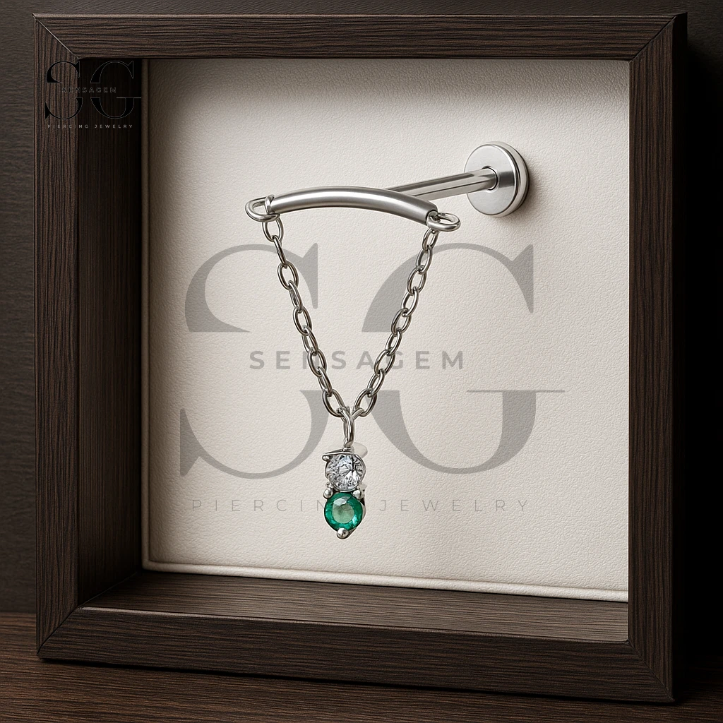 SGYS1179 Green & Clear CZ Dangle Titanium Labret Stud