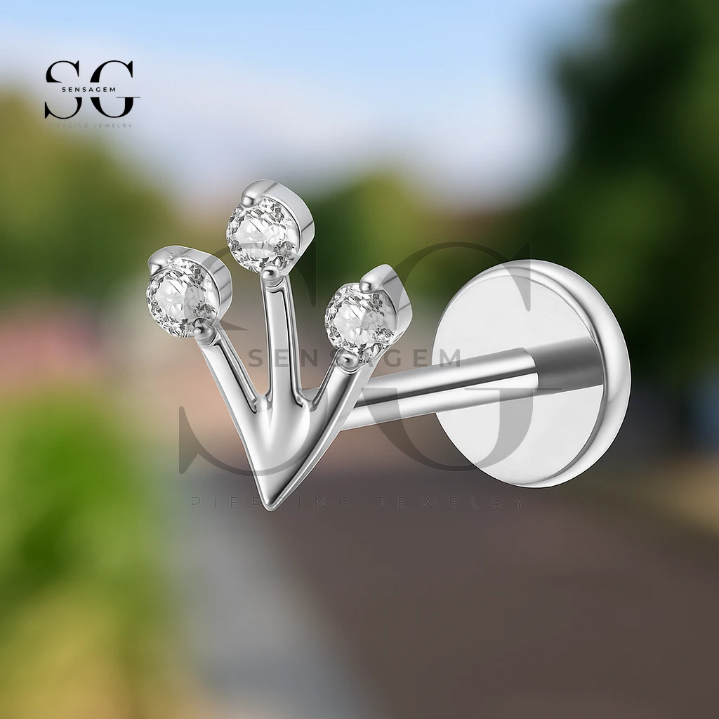 SGYS1220 Dainty Trident Internally Threaded Labret