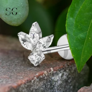 SGYS1233 F-136 Titanium Marquise Cluster CZ Internally Threaded Labret