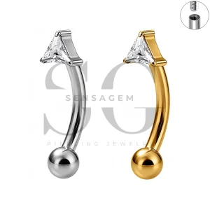 SG7047 ASTM F136 Dreieckiger CZ-Augenbrauenring aus Titan in Implantatqualität