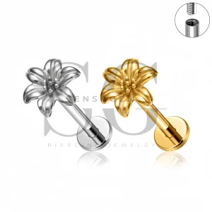 SG4513 ASTM F136 Labret-Ohrstecker aus Titan mit Blumenblüte und flacher Rückseite
